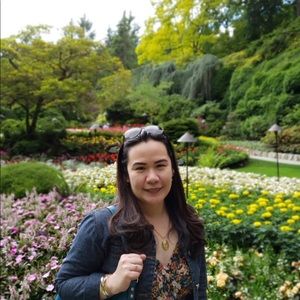 Meet your Posher, Queeny